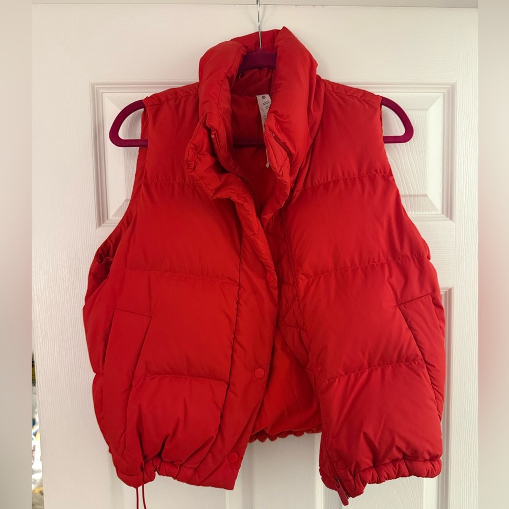 Lululemon Athletica Fiery Red Crop Puffer Vest